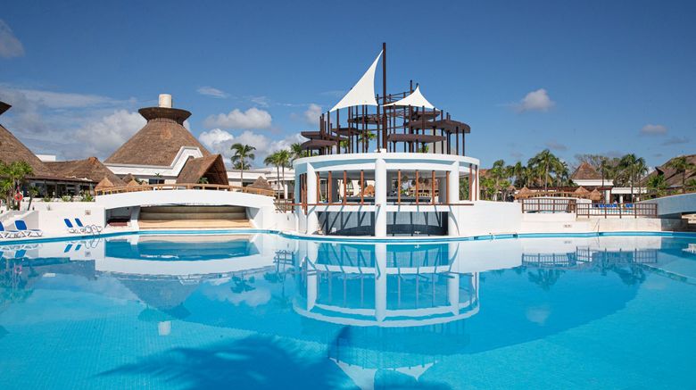 <b>Bahia Principe Grand Tulum Pool</b>
