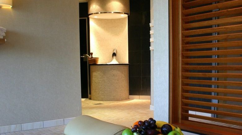 <b>Novotel Berlin am Tiergarten Pool</b>
