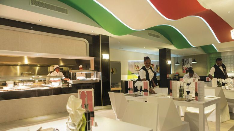 <b>Hotel Riu Negril Restaurant</b>