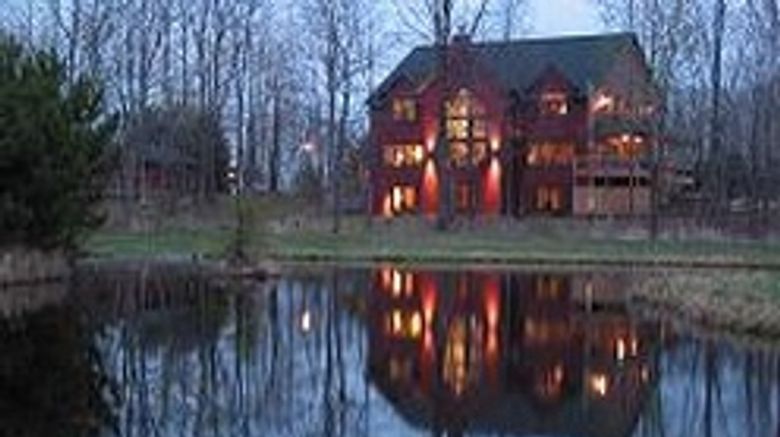 Woodland Trails Bed  and  Breakfast Exterior