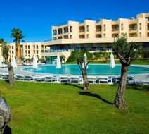 Suites San Rafael Pool