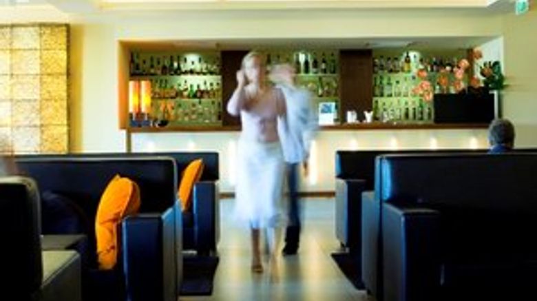 <b>Suites San Rafael Restaurant</b>