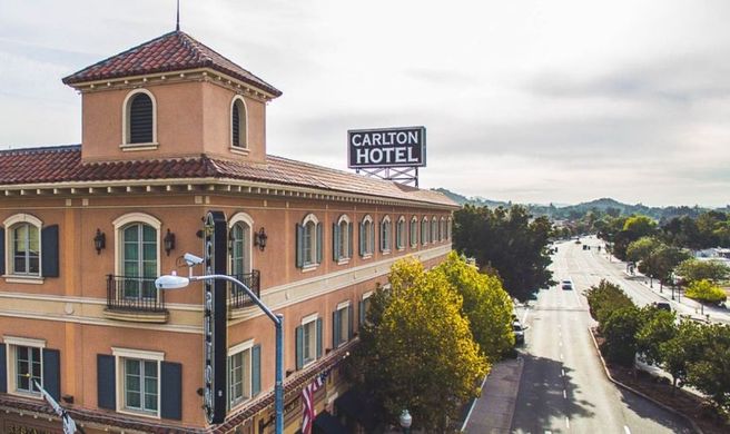 The Carlton Hotel Atascadero Exterior