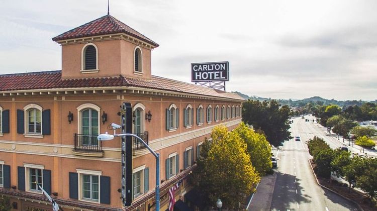The Carlton Hotel Atascadero Exterior