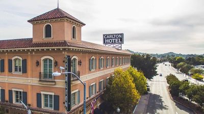 The Carlton Hotel Atascadero