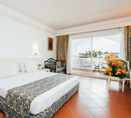 King's Lake at Domina Coral Bay Resort Room