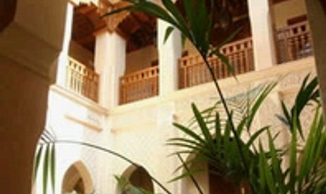 Riad Kniza Hotel Exterior