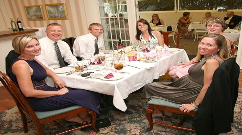 <b>Harbour View Inn Banquet</b>