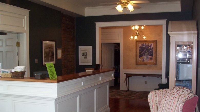<b>Harbour View Inn Lobby</b>