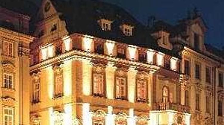 Hotel U Prince Exterior