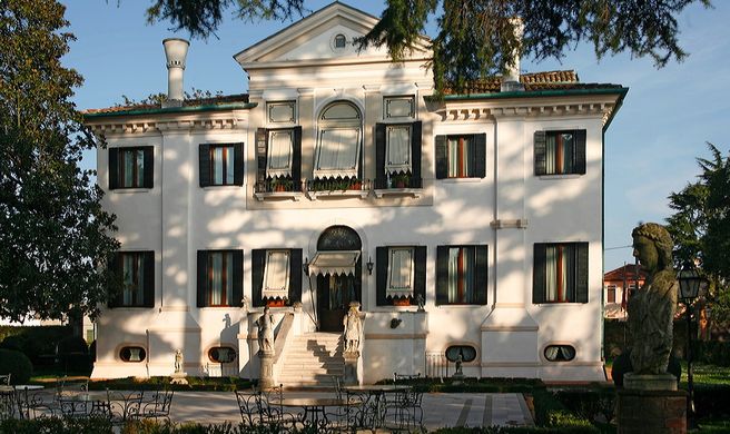 Villa Franceschi Exterior