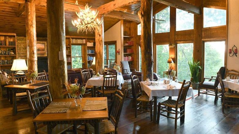 <b>The Overlook Inn B&B Restaurant</b>