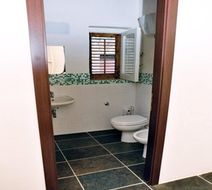 Lerux International Room