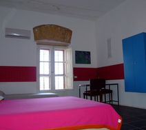 Lerux International Room