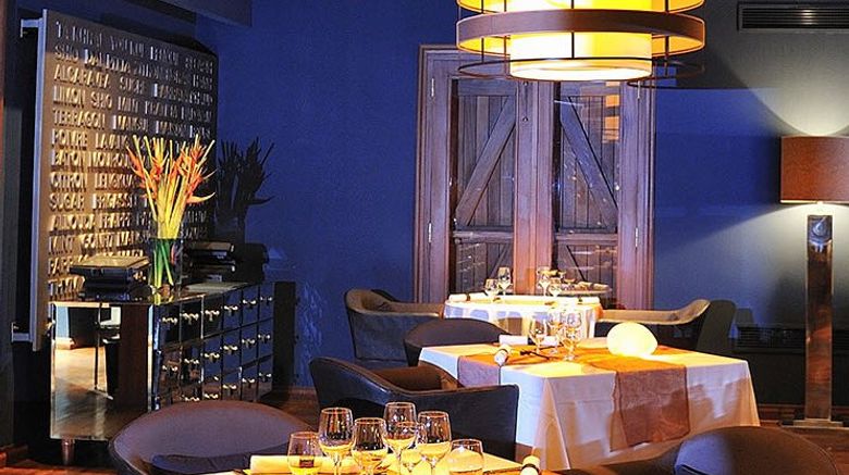 <b>Maradiva Villas Resort & Spa Restaurant</b> <b>Maradiva Villas Resort & Spa Restaurant</b>