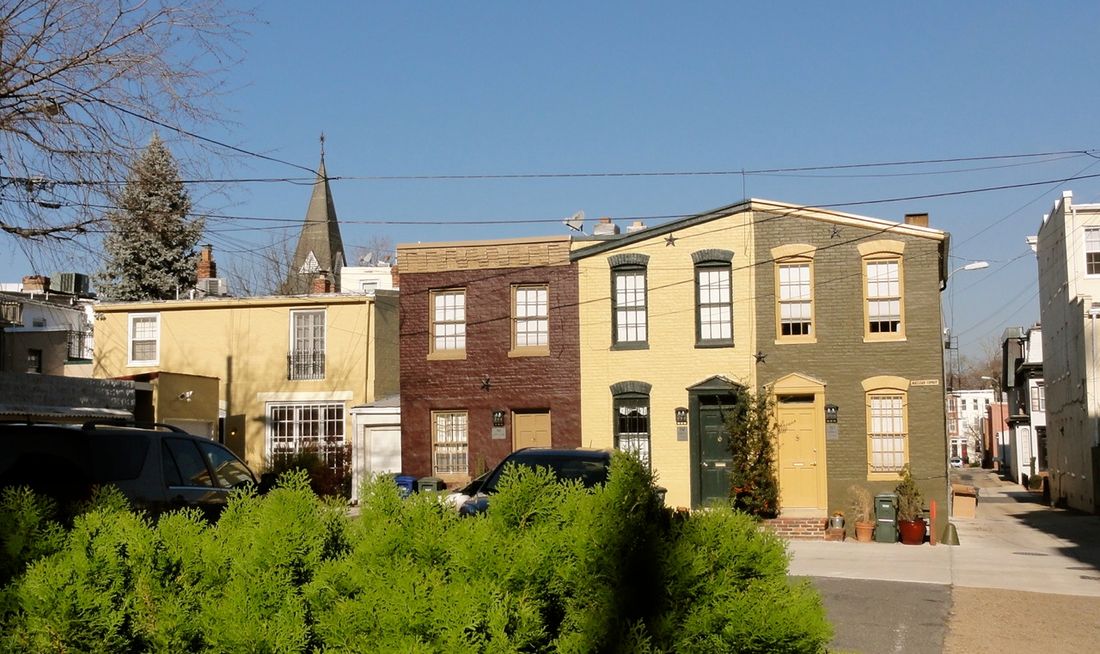 Capitol Hill Stay Exterior