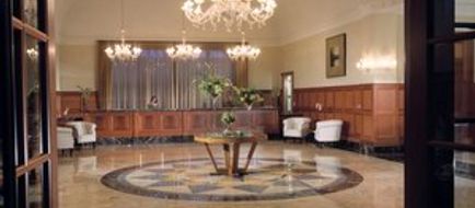 Royal Park Hotel Lobby