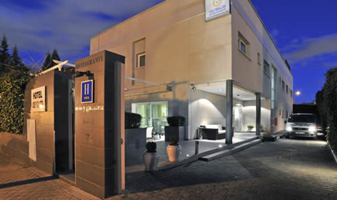 Globales Acis y Galatea Exterior