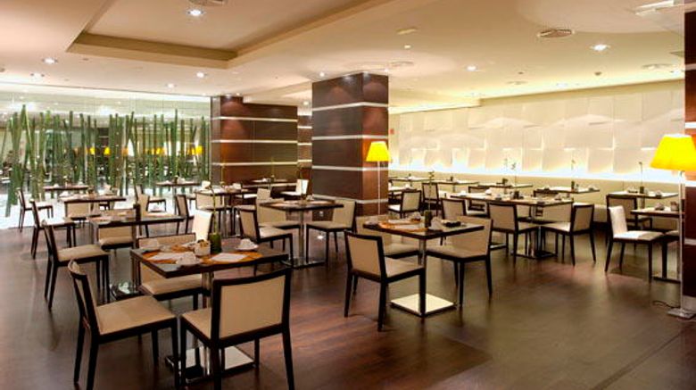 <b>Hotel Nuevo Madrid Restaurant</b>