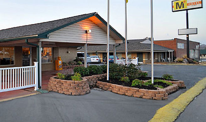M Star Hotel Searcy Exterior