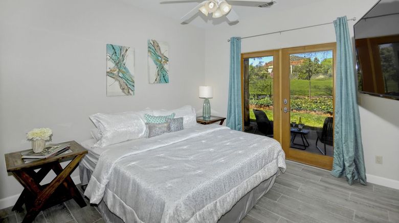 <b>Adobe Hacienda B & B Room</b>