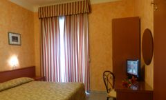 Aurora Hotel
