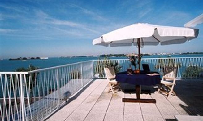 OASIS LAGOON & RESIDENCE Exterior