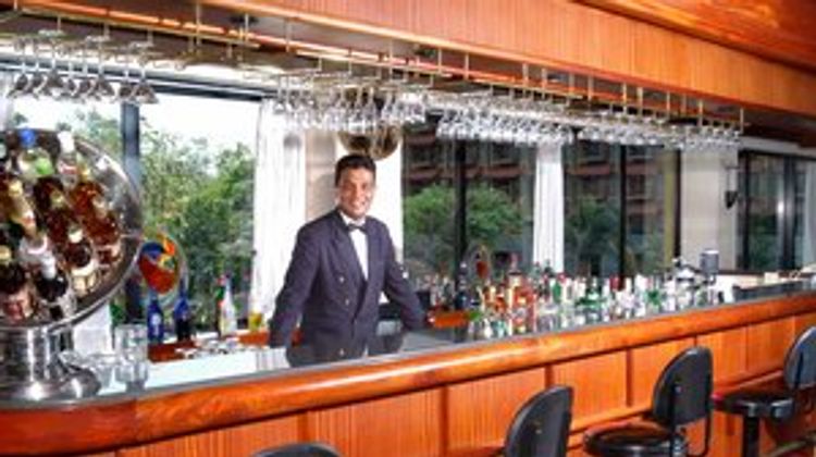 Earl's Regency Bar/Lounge