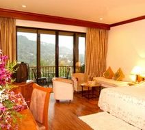 Earl's Regency Room