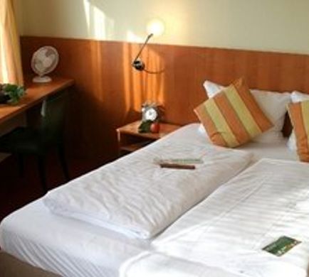 Nitteler Hof Room