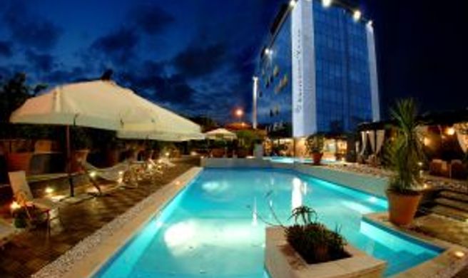Hotel Bellambriana Exterior