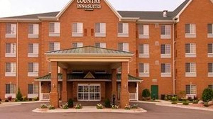 Executive Inn & Suites Exterior