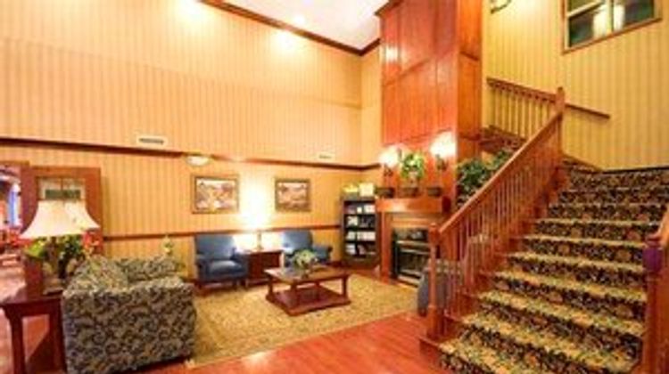 Executive Inn & Suites Lobby