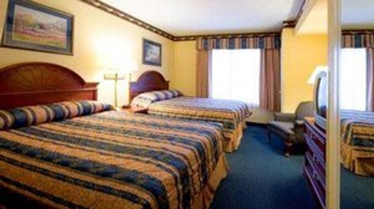 Executive Inn & Suites Room