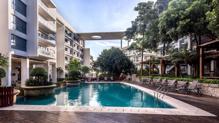 CM Service Apartment Shenzhen Taige Pool