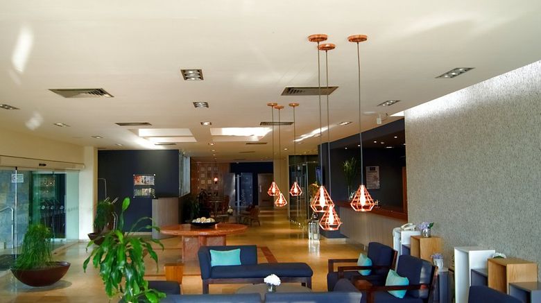 <b>Rivoli Select Hotel Lobby</b>