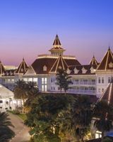 Hong Kong Disneyland Hotel