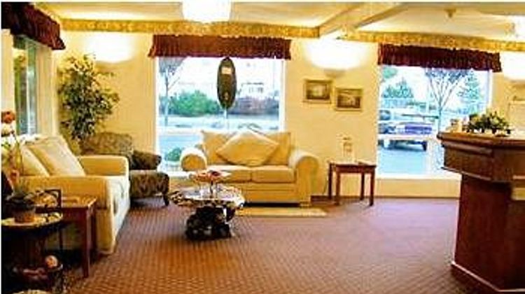 Motel 6 Yakima Downtown Lobby