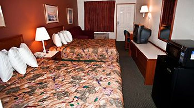 Motel 6 Yakima Downtown Room