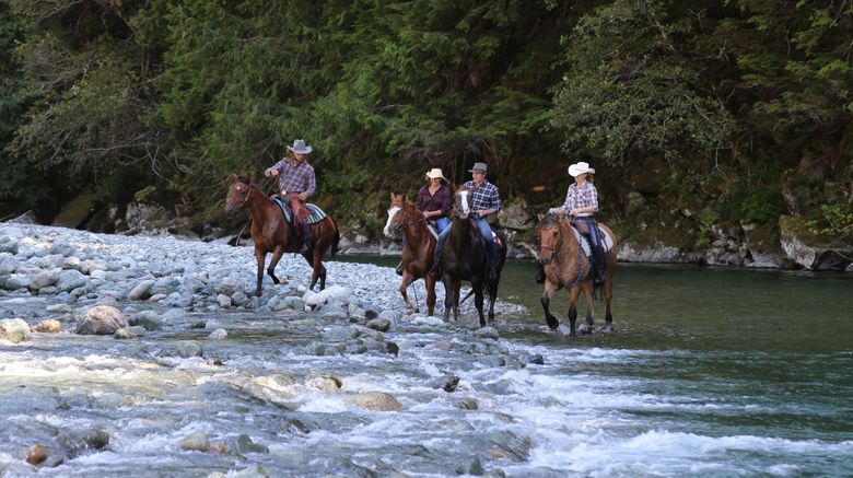 <b>Clayoquot Wilderness Lodge Recreation</b> <b>Clayoquot Wilderness Lodge Recreation</b>