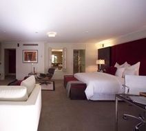 The Spire Queenstown Room