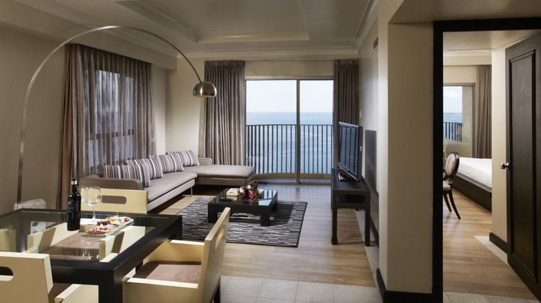 <b>Moevenpick Hotel Mactan Island Cebu Suite</b> <b>Moevenpick Hotel Mactan Island Cebu Suite</b>
