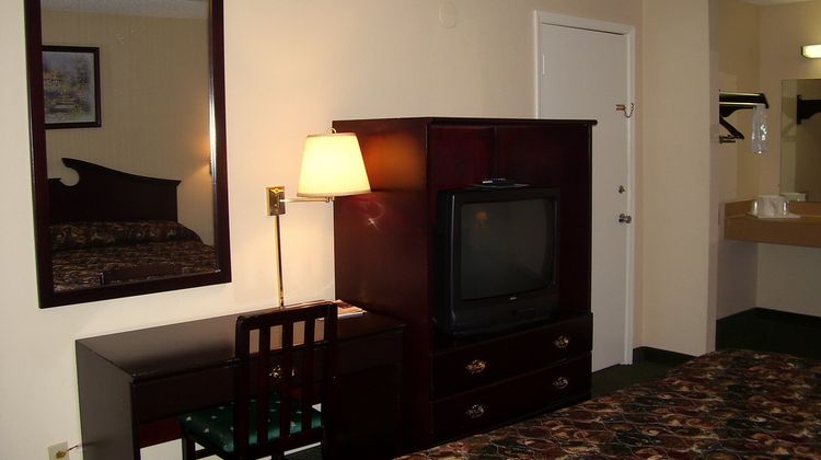 Studio Inn Oklahoma City Airport Room