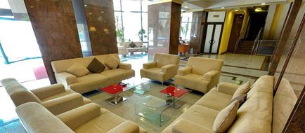Crystal Palace Lobby