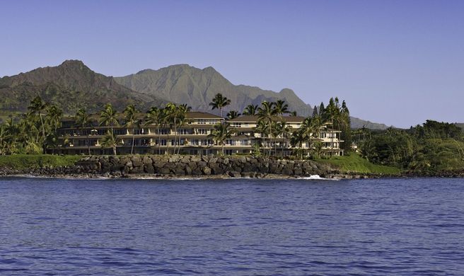 Whalers Cove Resort Exterior