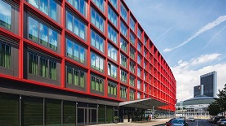 Moevenpick Hotel Frankfurt City Exterior