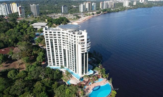 Tropical Executive Hotel Exterior