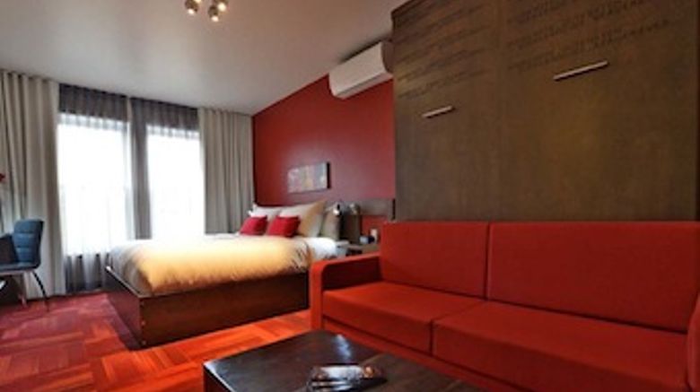 <b>C3 Hotel Suite</b>