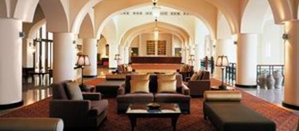 Shangri-La's Barr Al Jissah Resort & Spa Lobby