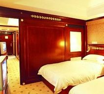 Salvo Hotel Room
